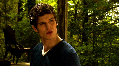Daniel-in-Teen-Wolf-daniel-sharman-32414701-500-281